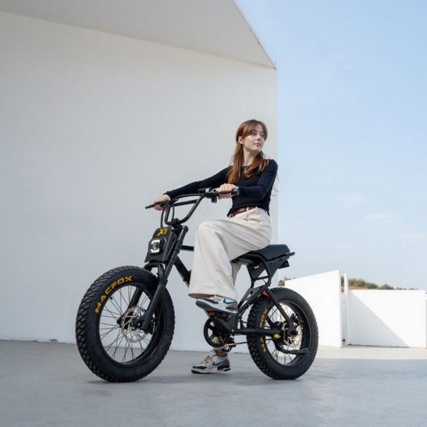 7ca8c17f-3169-4d86-951d-5b20e9068e55_720x-1