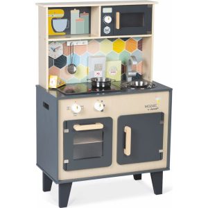 Big Wooden Mosaic Kitchen