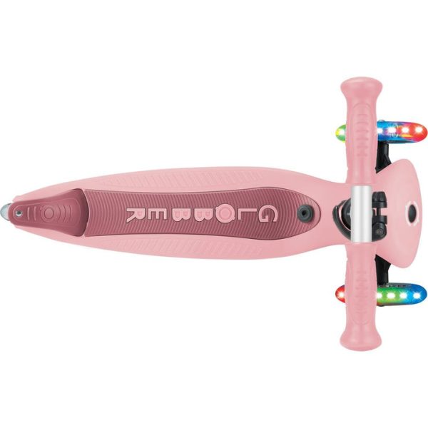 912c5a14-5afa-42eb-b66d-1674b878cb12_720x-5