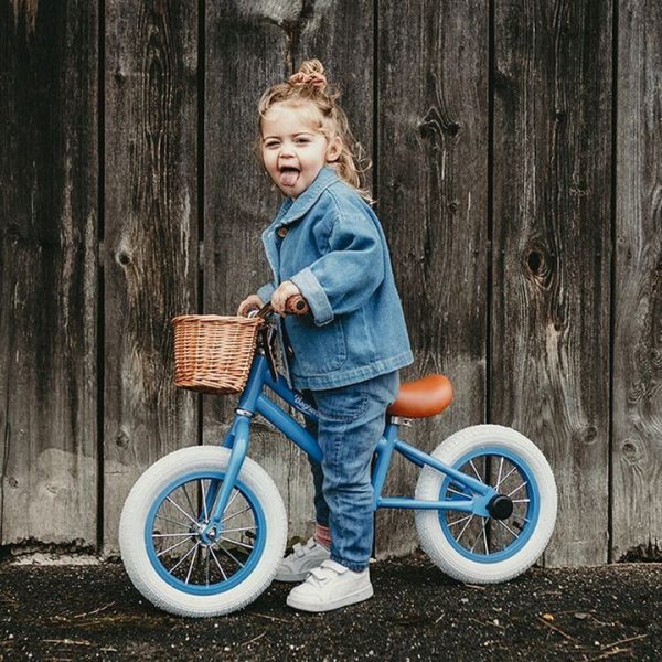 baghera-preschool-balance-bicycle-blue-30722964881495_720x-3