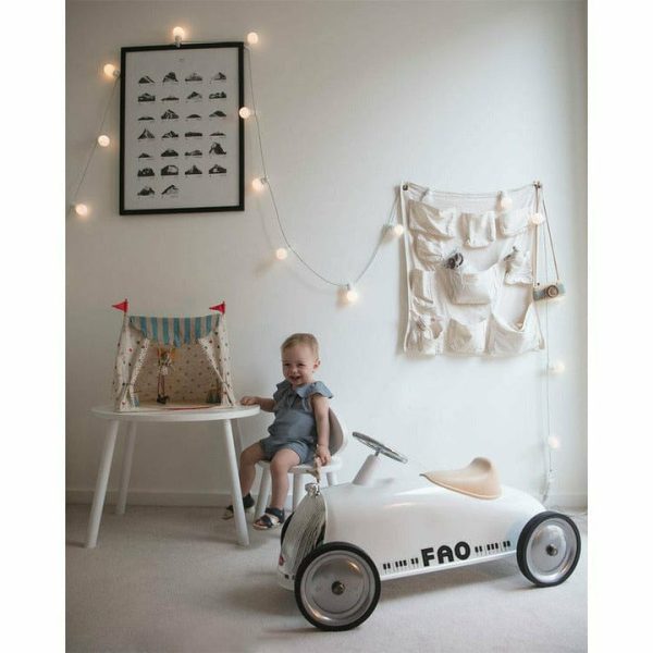 baghera-preschool-fao-exclusive-ride-on-rider-snow-white-with-fao-decals-28878107410519_720x