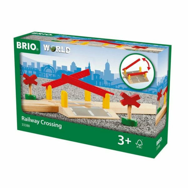 brio-vehicles-railway-crossing-28299341135959_720x-5