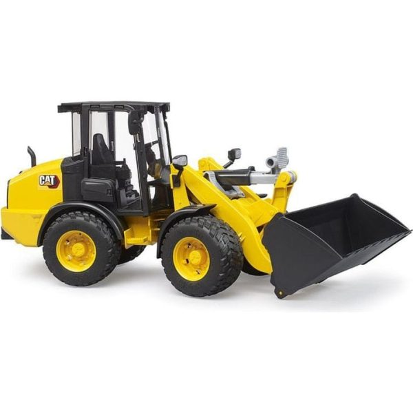 bruder-vehicles-cat-wheel-loader-1140905912_720x
