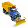 bruder-vehicles-mack-granite-dump-truck-with-snow-plow-blade-28588486852695_720x-2