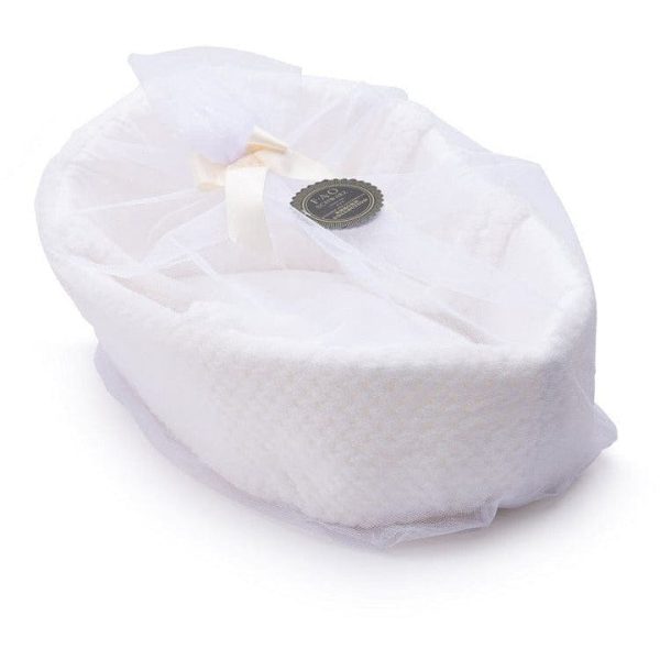 fao-schwarz-my-fao-doll-my-fao-doll-white-carrier-32558533607511_720x-4