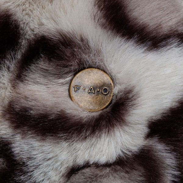 fao-schwarz-plush-22-adopt-a-wild-pal-endangered-plush-snow-leopard-32085996044375_720x-2