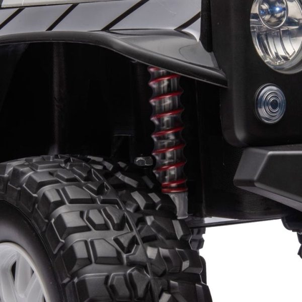 freddo-outdoor-24v-freddo-raider-2-seater-ride-on-white-31137766670423_720x-1