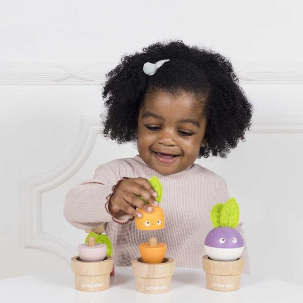 le-toy-van-infants-stacking-wooden-veggies-9-pieces-1153095589_720x-2