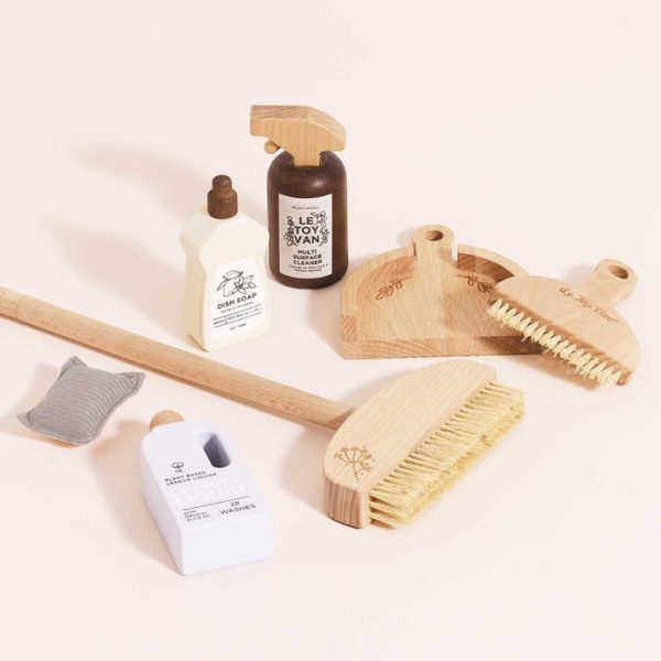 le-toy-van-preschool-7-piece-eco-friendly-wooden-cleaning-set-32562598051927_720x-3
