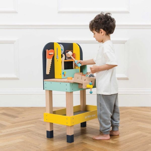 le-toy-van-preschool-alex-s-toy-work-bench-with-11-accessories-31479760978007_720x-2