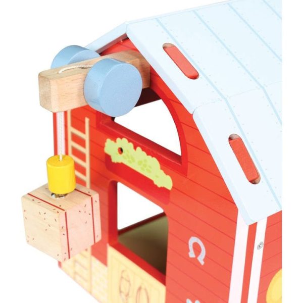le-toy-van-preschool-farmyard-animal-barn-31486607163479_720x-4