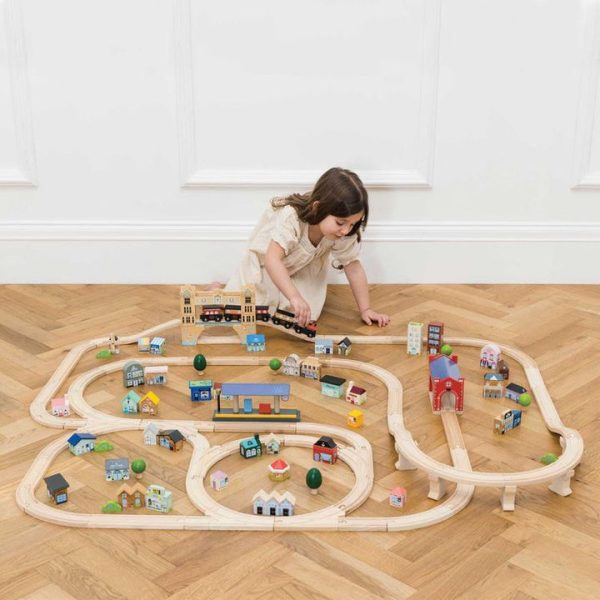 le-toy-van-preschool-london-wood-train-set-120-pieces-31740468199511_720x