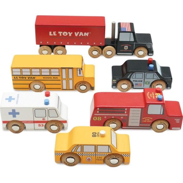 le-toy-van-preschool-new-york-wood-toy-car-set-7-piece-31487190204503_720x-1