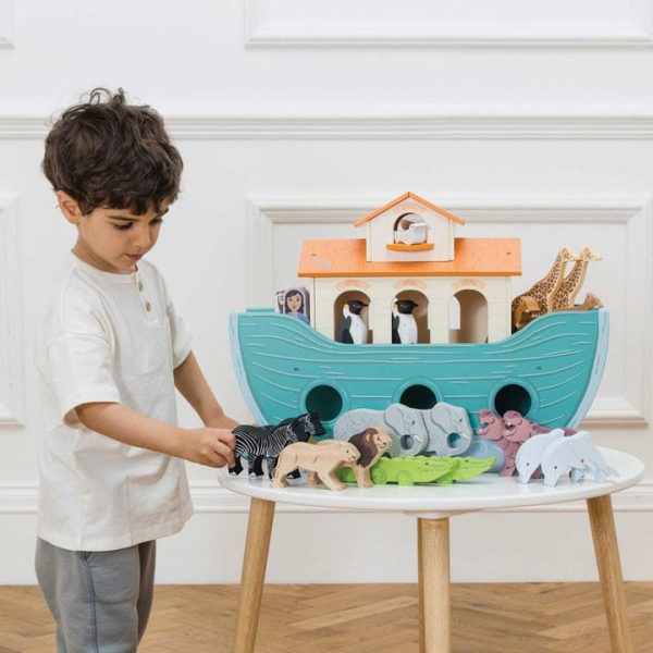 le-toy-van-preschool-noah-s-great-wooden-ark-animals-23-pieces-31480125063255_720x-7