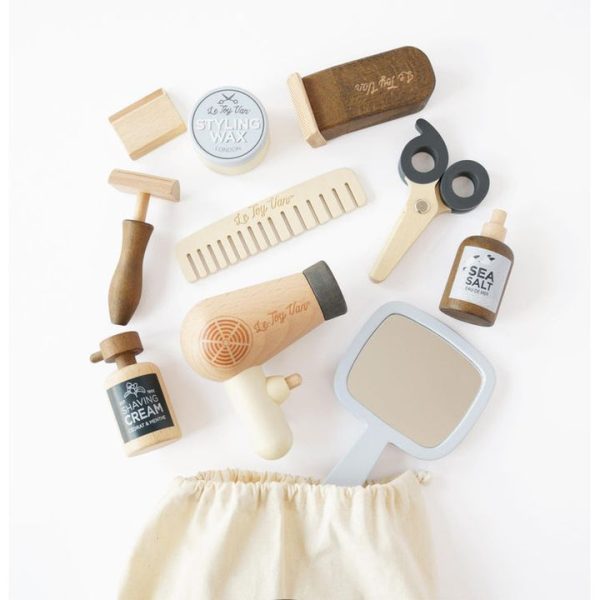 le-toy-van-preschool-pretend-play-wooden-hairdresser-barber-kit-12-pieces-1153095499_720x-2