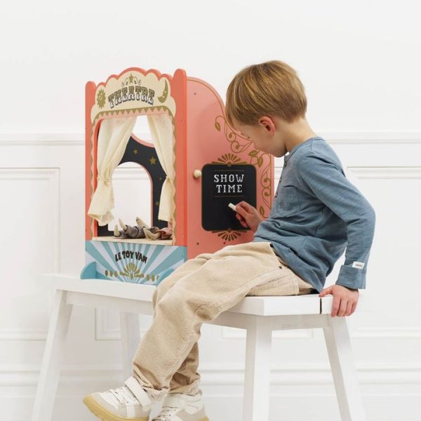 le-toy-van-preschool-tabletop-puppet-wooden-theater-1153095488_720x-2