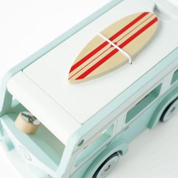 le-toy-van-preschool-wood-holiday-camper-van-31487189090391_720x-4