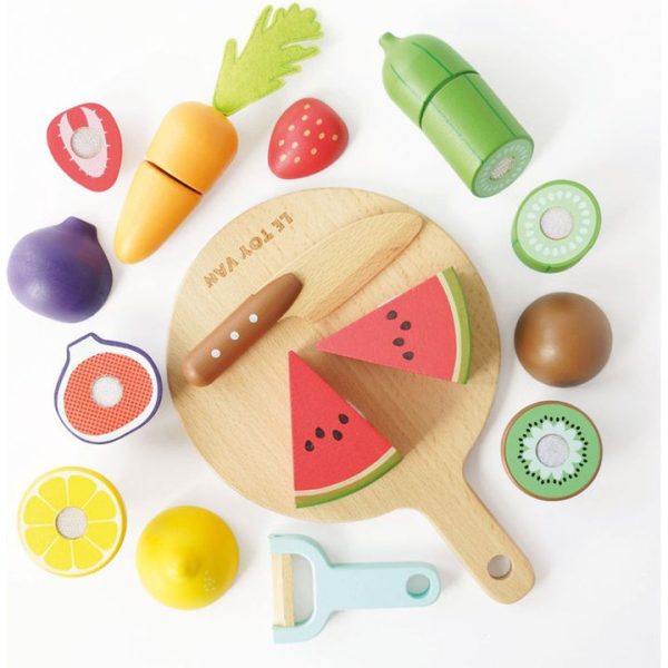 le-toy-van-preschool-wooden-chopping-board-sliceable-play-food-1153095505_720x-4