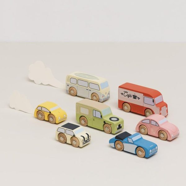 le-toy-van-preschool-wooden-vintage-toy-cars-7-pieces-32563011387479_720x-4