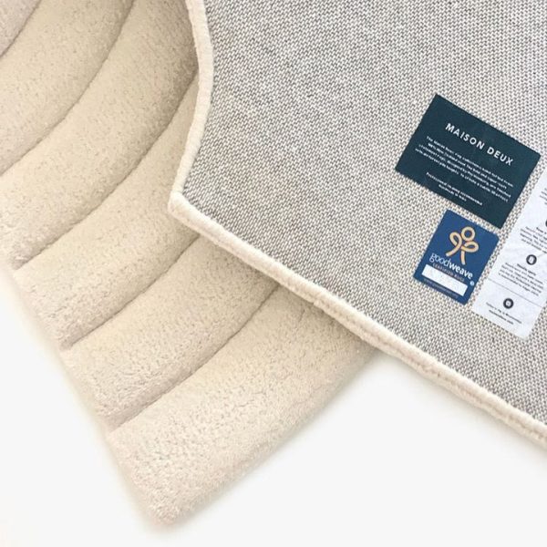 maison-deux-room-decor-rainbow-rug-off-white-31903289507927_720x-1