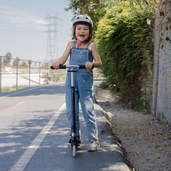 micro-kickboard-outdoor-micro-sprite-led-pearl-scooter-pearl-blue-purple-32481350221911_720x-4