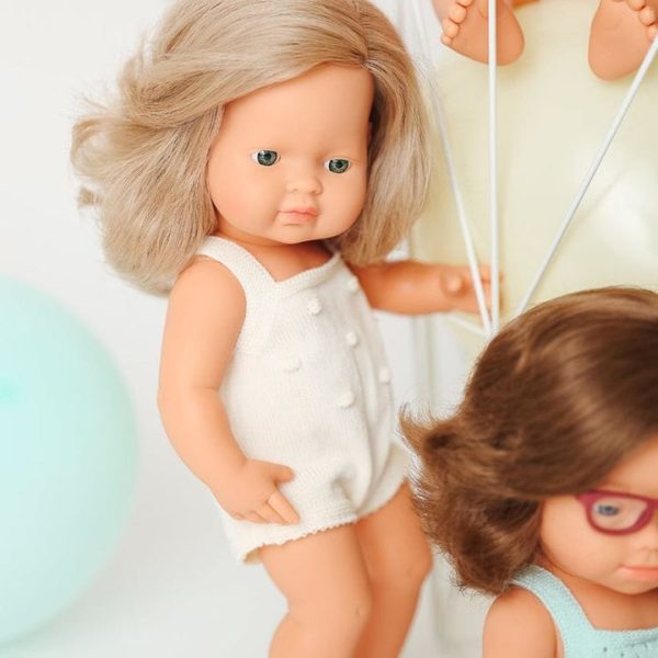 miniland-dolls-15-baby-doll-caucasian-girl-with-dirty-blond-hair-32287572230231_720x-2