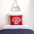 rian-tricot-room-decor-london-eye-pillow-32084936228951_720x-2