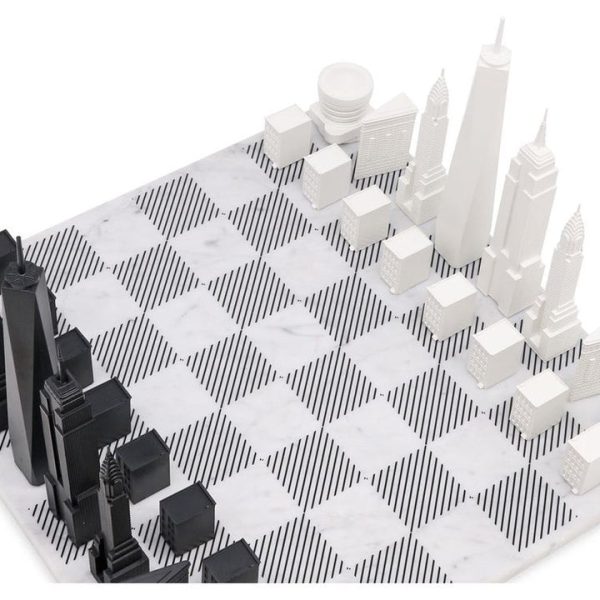 skyline-chess-games-new-york-city-edition-acrylic-chess-set-with-marble-hatch-board-31783637778519_720x-2