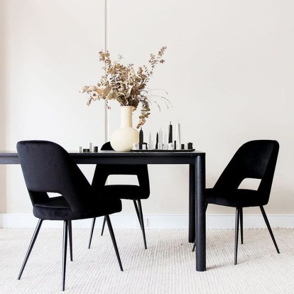 skyline-chess-games-new-york-city-edition-acrylic-chess-set-with-marble-hatch-board-31783638368343_720x-1