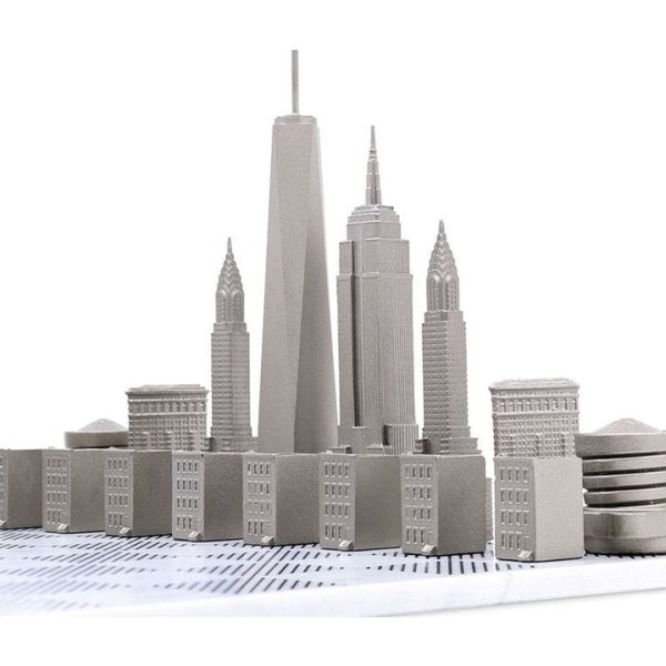 skyline-chess-games-new-york-edition-stainless-steel-chess-set-with-marble-hatch-board-31579734376535_720x-5