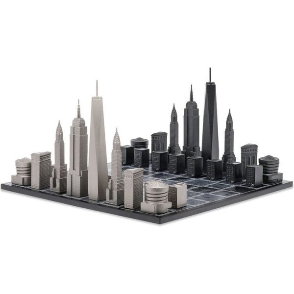 skyline-chess-games-new-york-edition-stainless-steel-chess-set-with-wood-map-board-31579732475991_720x