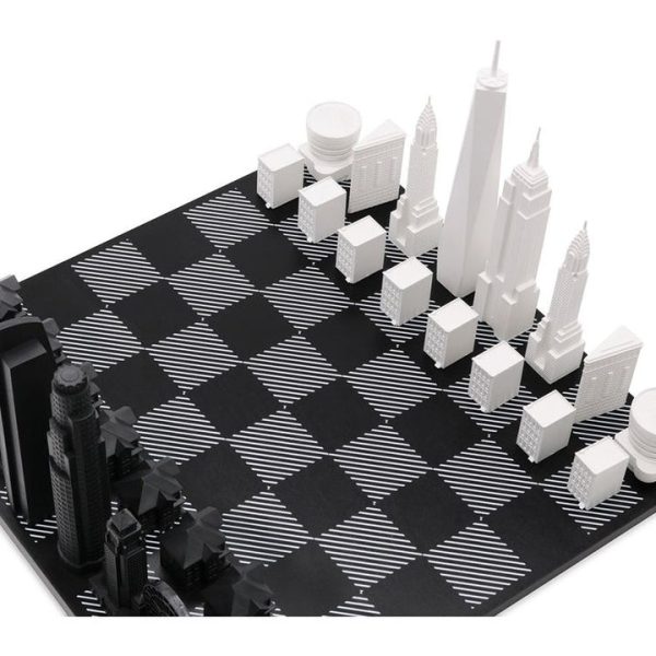 skyline-chess-games-new-york-versus-los-angeles-acrylic-chess-set-with-black-and-white-wood-hatch-board-31783556841559_720x-3