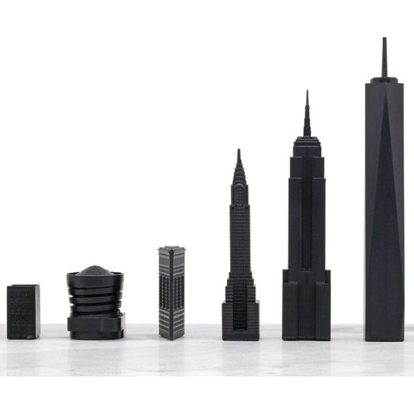 skyline-chess-games-new-york-versus-los-angeles-acrylic-chess-set-with-black-and-white-wood-hatch-board-31783556939863_720x-2