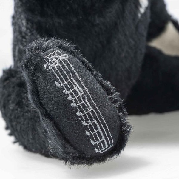 steiff-north-america-inc-plush-james-bond-dr-no-musical-limited-edition-teddy-bear-30507908890711_720x-1