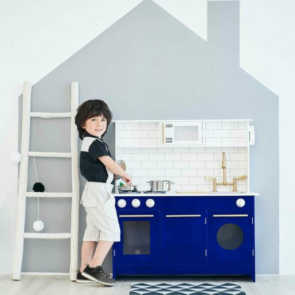 teamson-kids-preschool-little-chef-berlin-modern-play-kitchen-white-blue-28541646340183_720x-1