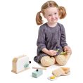 tender-leaf-toys-preschool-wooden-mini-chef-breakfast-toaster-set-29422431436887_720x-4