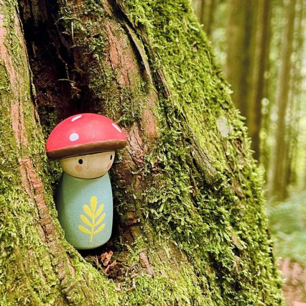 tender-leaf-toys-preschool-wooden-timber-taxi-toy-29822748557399_720x-6