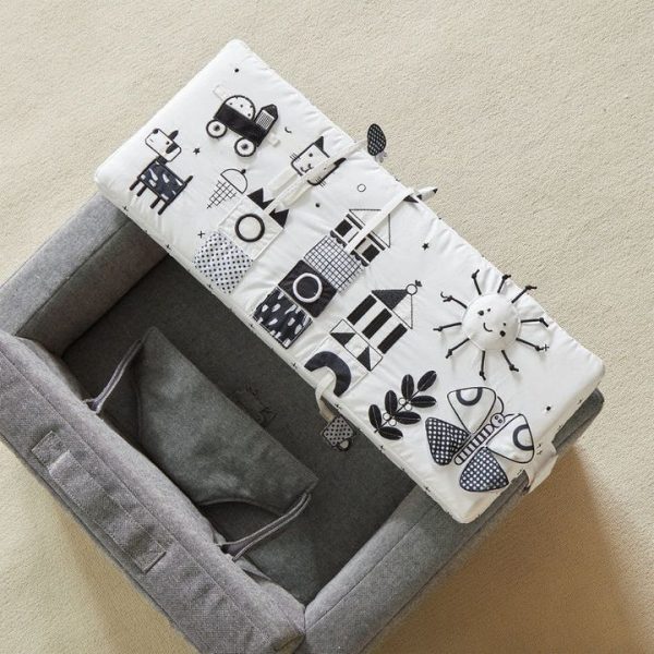 wonder-wise-room-decor-happy-day-square-activity-chair-30541865287767_720x-4