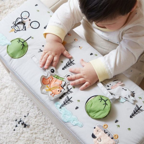 wonder-wise-room-decor-rolling-along-square-interactive-chair-neutral-30541868826711_720x-3