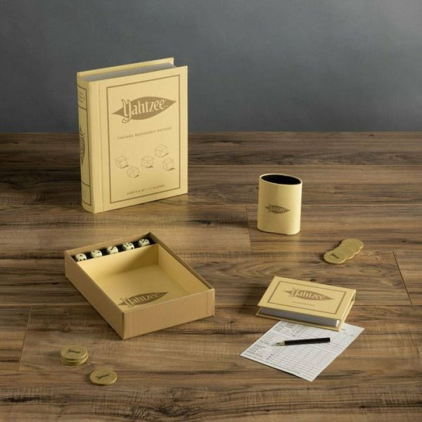 ws-game-company-games-yahtzee-vintage-bookshelf-edition-28874162536535_720x-4